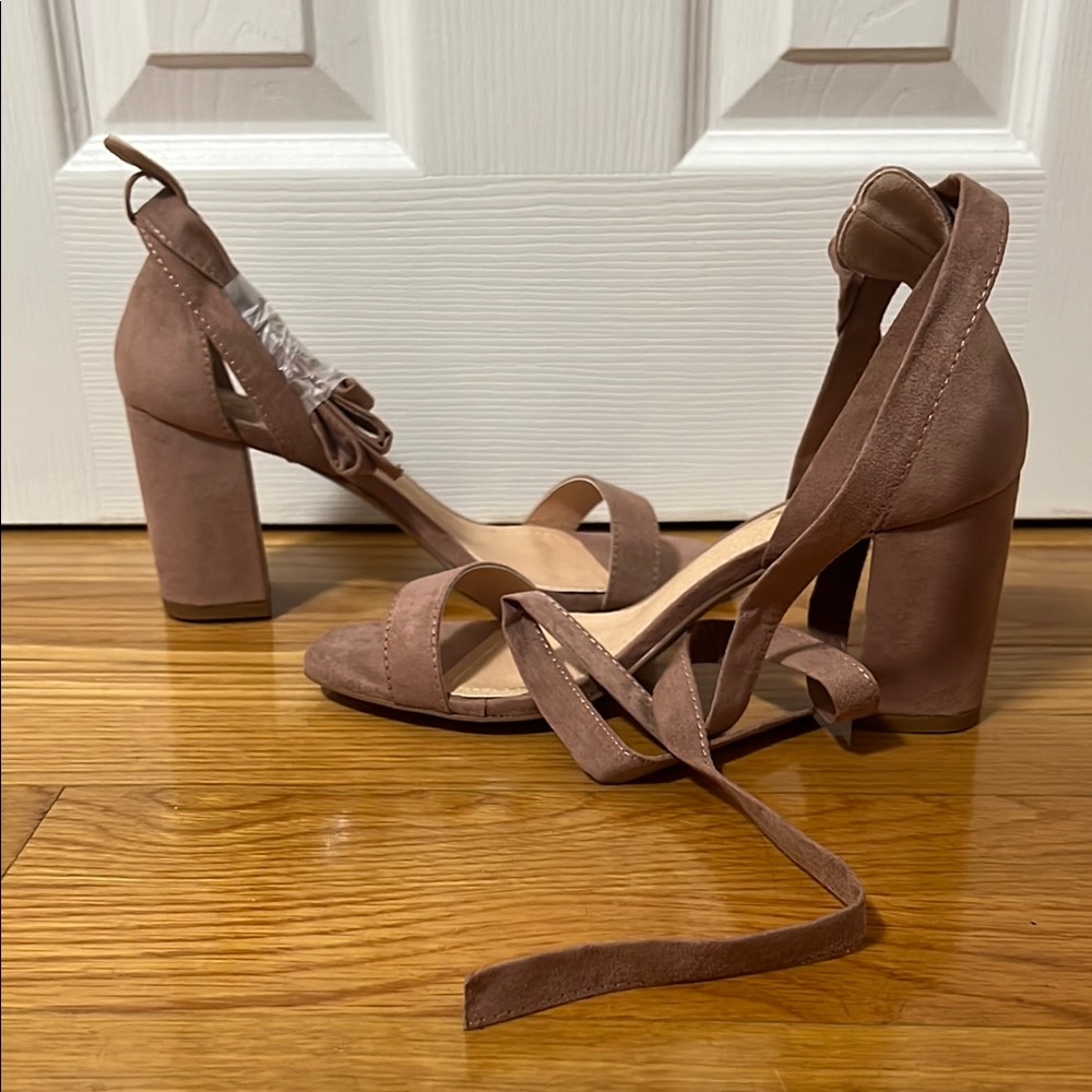 Elegant Women's Block Heel Sandals